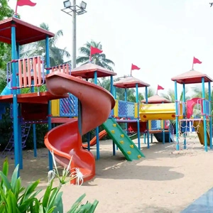 Ivory County amenities swiming pool